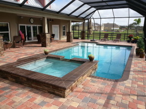 Pools with Attached Hot Tub
