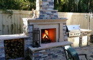 fireplace-summer-kitchen